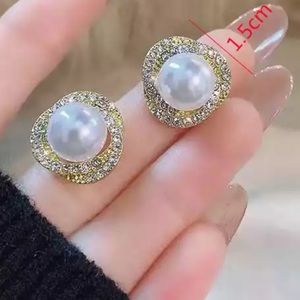 New Women’s Pearl Earrings Jewelry Gift